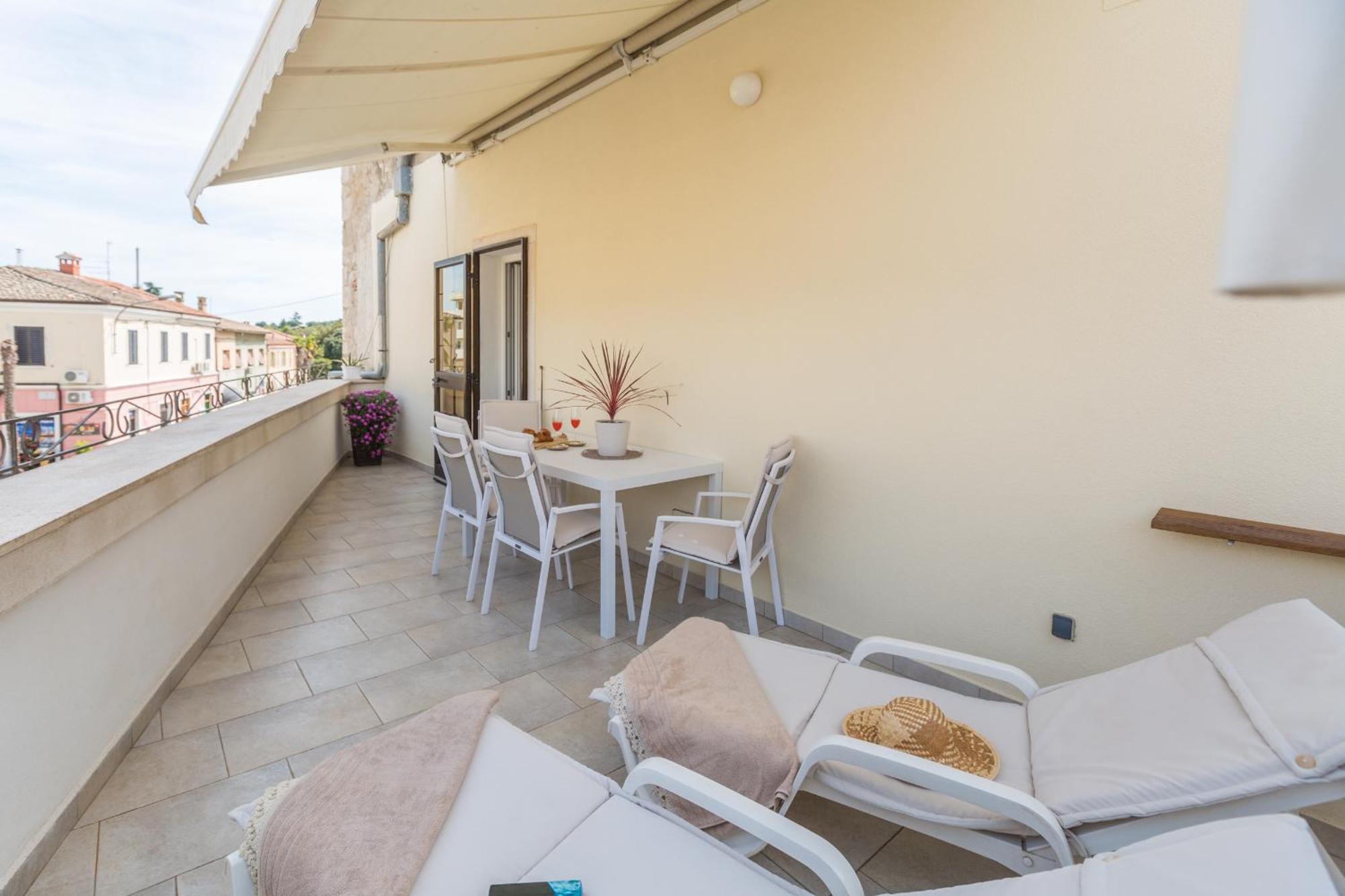 Premium Apartment Aria Пореч Экстерьер фото